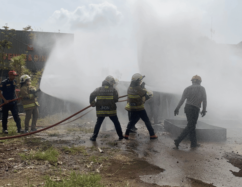 dokumentasi pelatihan damkar kelas dcba - sertifikasi kemnaker